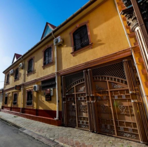 ALI HOSTEL